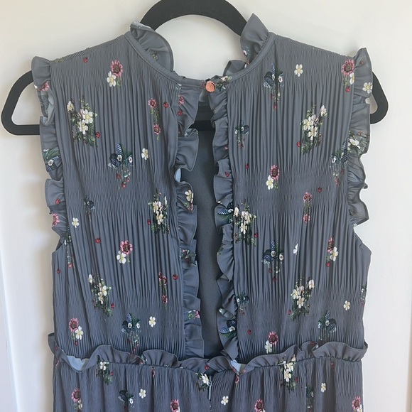 🛍️Ted Baker Toppaz Oracle Pleated Midi Dress Gray Women’s 3 Size 8 Floral - Picture 7 of 8